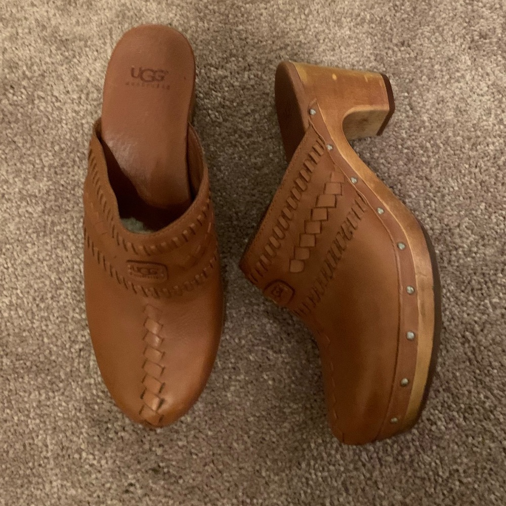 UGG mules - Picture 2 of 5